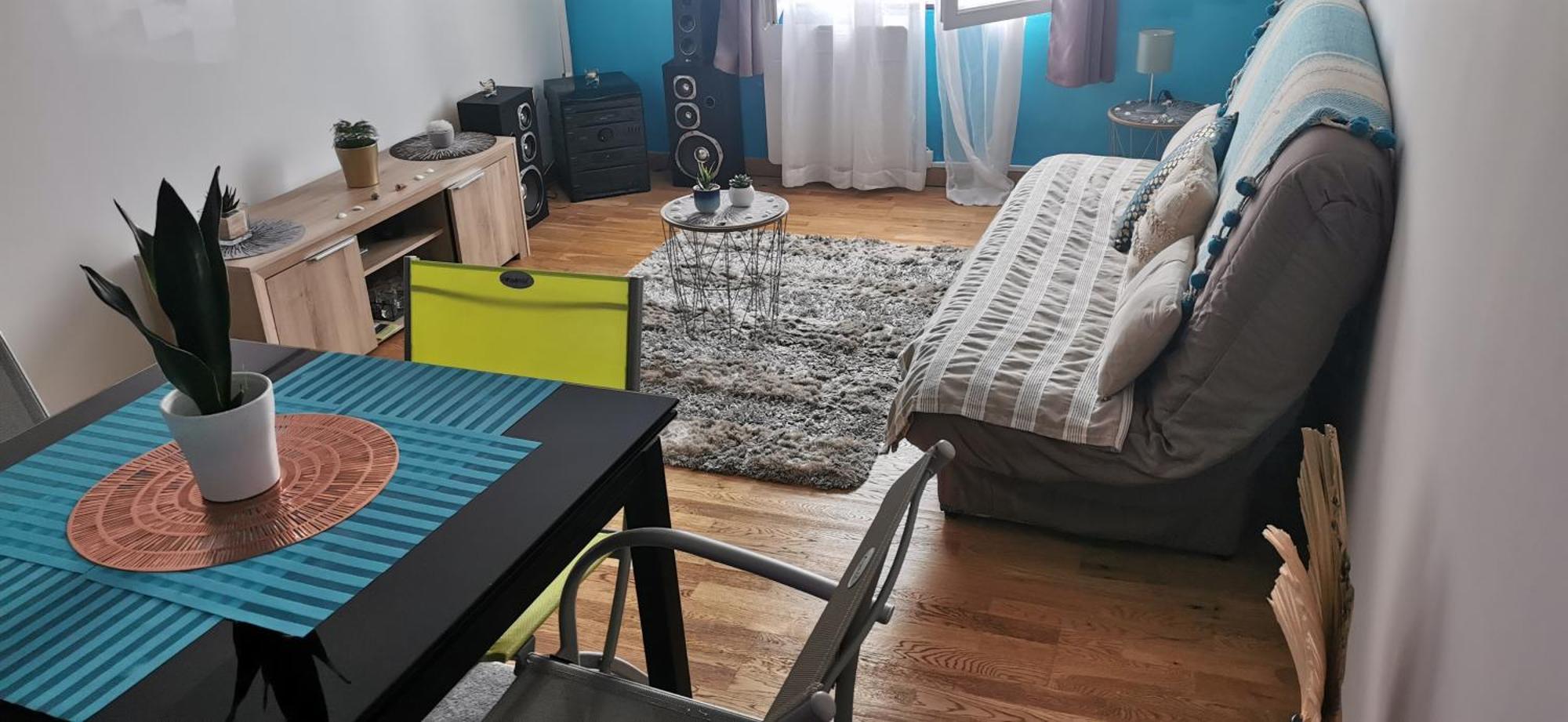 Appartement Au Coeur De Cours La Ville Ngoại thất bức ảnh